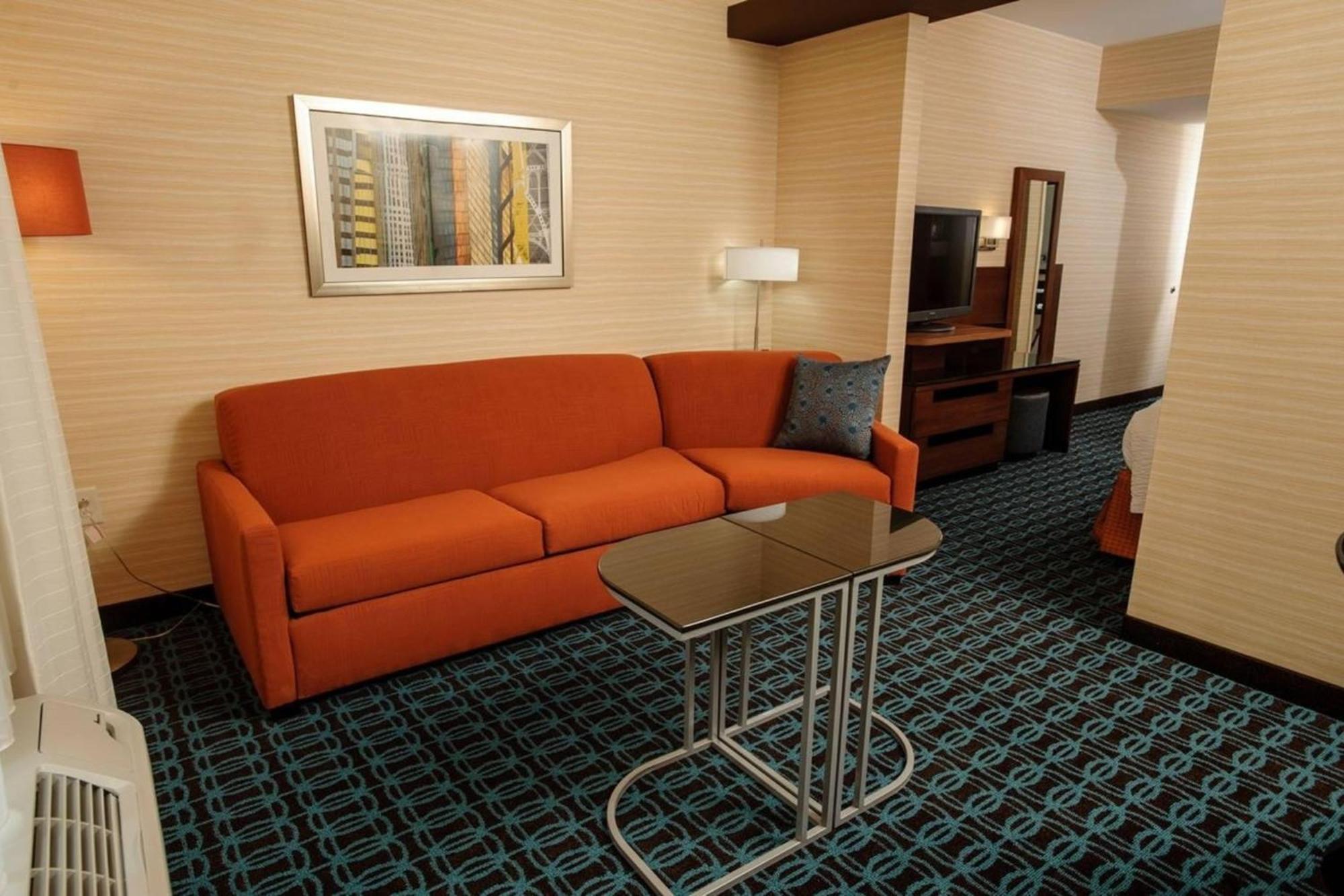 Fairfield Inn & Suites By Marriott Athens I-65 Exterior photo